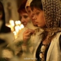 Женщина в Церкви - женщины в церкви.jpg