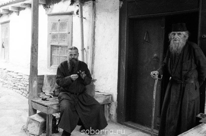 Духовные беседы - 486344_472298939495264_1309774119_n.jpg