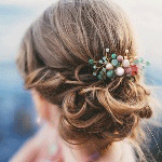 Аватар, аватар, аватар.... - 136258690_6108242_bryunetka_s_zakolkoi_sharikami.gif