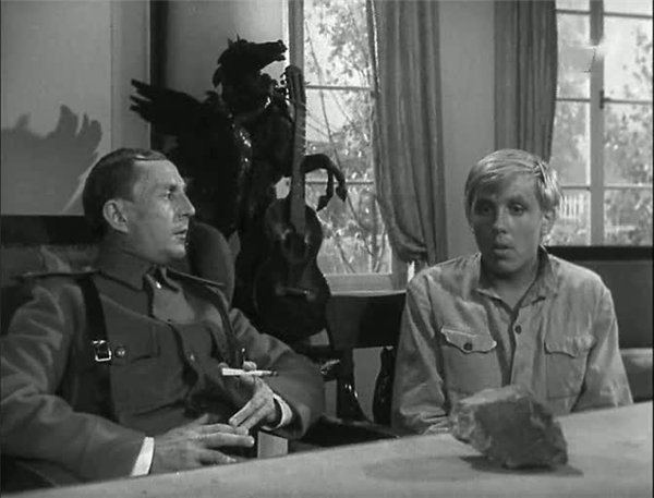 Кинофлуд - 33d06d0a3bd1e4c5e465ec0f58f74037.jpg