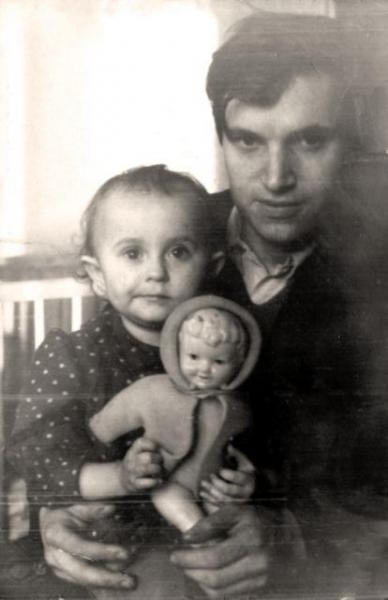 Эти святые люди - усыновители - папа-дочь_1.jpg