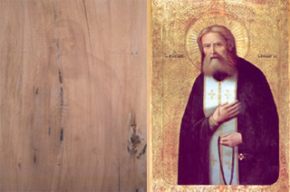 Слева – необычное изображение, проявившееся на обструганной иконной доске. Справа – примерно такое иконописное изображение Батюшки Серафима было на старинной иконе - 30492.p.jpg