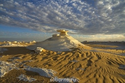 Самые интересные места на Земле - y_bbdcff78.jpg