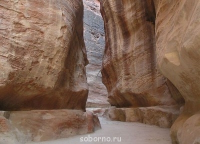 Самые интересные места на Земле - 25.jpg