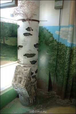 Креатив в подъезде - a_visit_to_this_building_is_like_taking_a_walk_in_the_countryside_640_08.jpg
