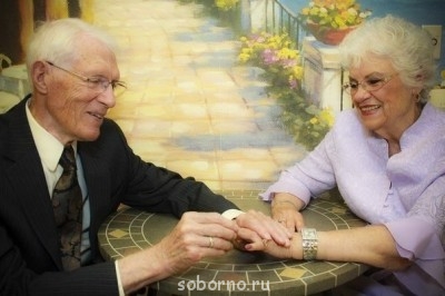 Любовь не умирает - UqM1tcbua8E.jpg