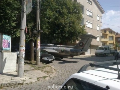 Про автомобили и автомобилистов - aojlWAorVlM.jpg