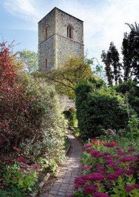 Церковь в честь Пресвятой Богородицы в бывшей деревне Хоутон-он-Хилл. Современный вид