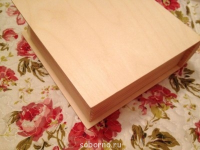 вид - верхняя крышка шкатулки