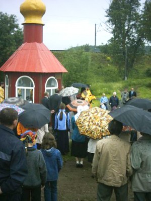 Храм-памятник Святителя Николая в с.Кленовском - -1.jpg