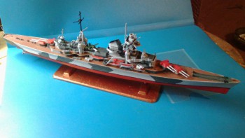 Тяжёлый крейсер Адмирал хиппер