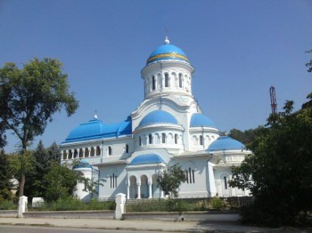 Собор построен в 30 годах прошлого века.в советское время в нем был краеведческий музей