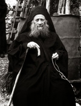 Подорожник - κομποσχοινι ζωει κολασμενους.jpg