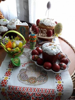 Здрасьте и пока  - IMG-63bb97fbbcb8e45244fd03c2e0732888-V.jpg