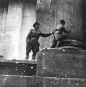 Будем помнить... - 31957069_909895019189462_6191943991458529280_n.jpg