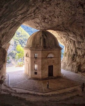 По городам и весям - 74209110_1303270643185229_3947379445320384512_n.jpg