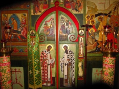 В храме Серафима Саровского