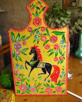 Роспись по дереву - Конь с алой гривой 001.jpg